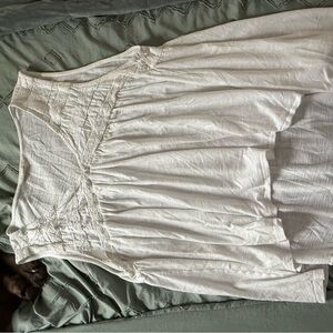 White luck brand top
